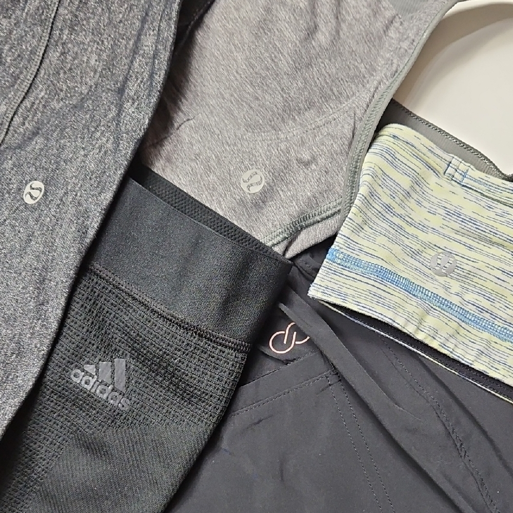 Not So Mystery Athletic Wear Box Size S/6